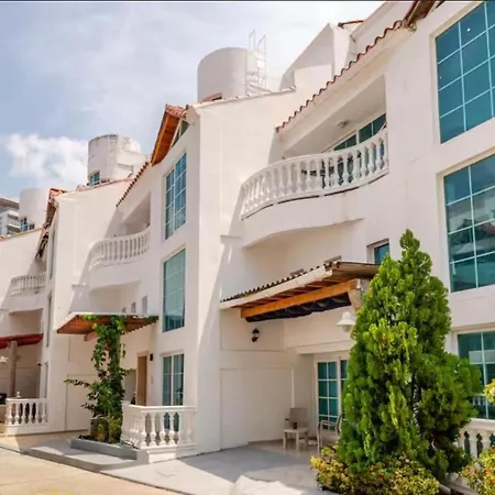 Duplex A 100 Mt Del Mar - Privado - Américas Cartagena